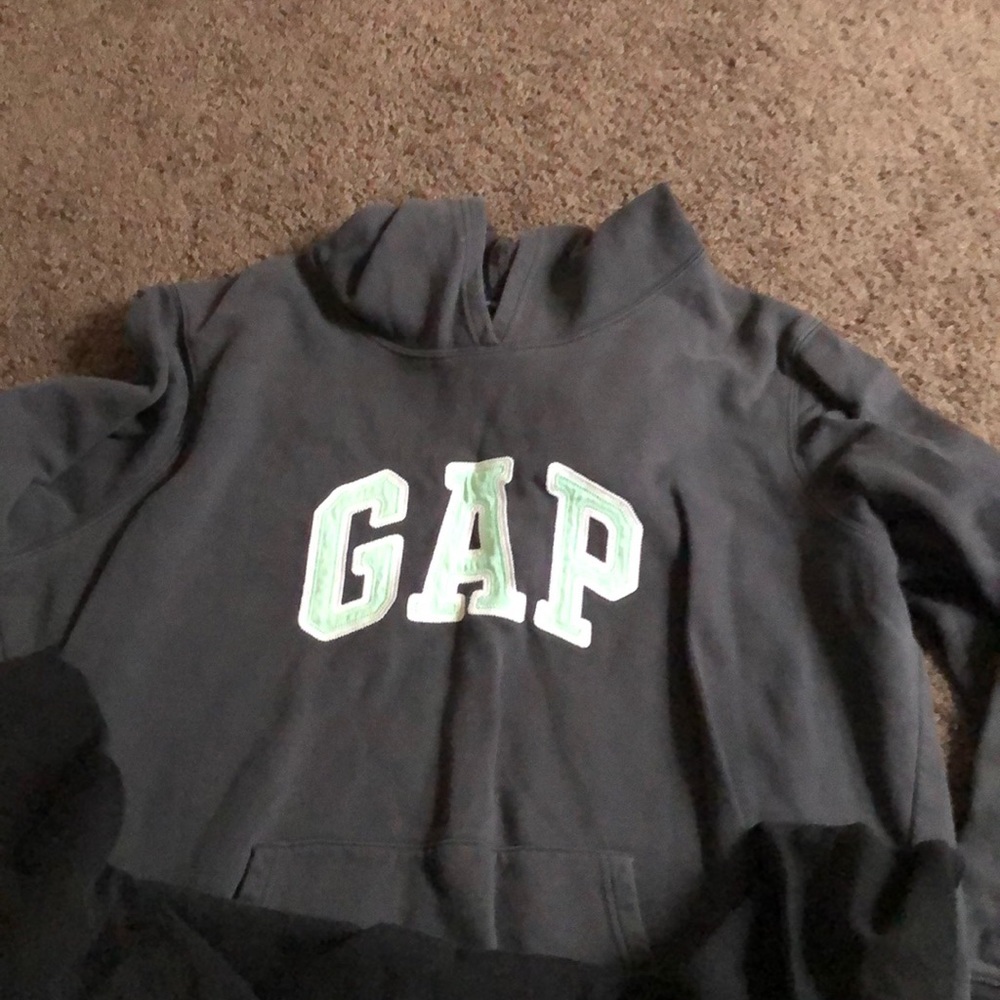 Sweaters - Picture 2 of 3
